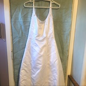 Plus Size never worn wedding dress - Halter style